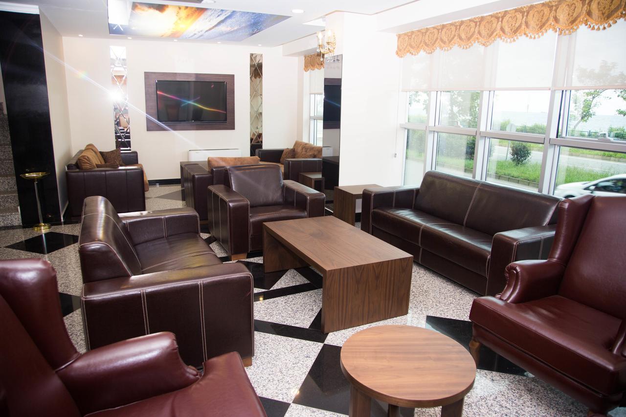 Nana Hotel Hopa Exterior photo